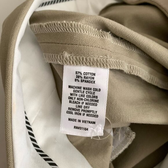Crown & Ivy Petite Pants Cary Style Straight Ankle Stretch Khaki Size 12P NWT - Picture 5 of 9